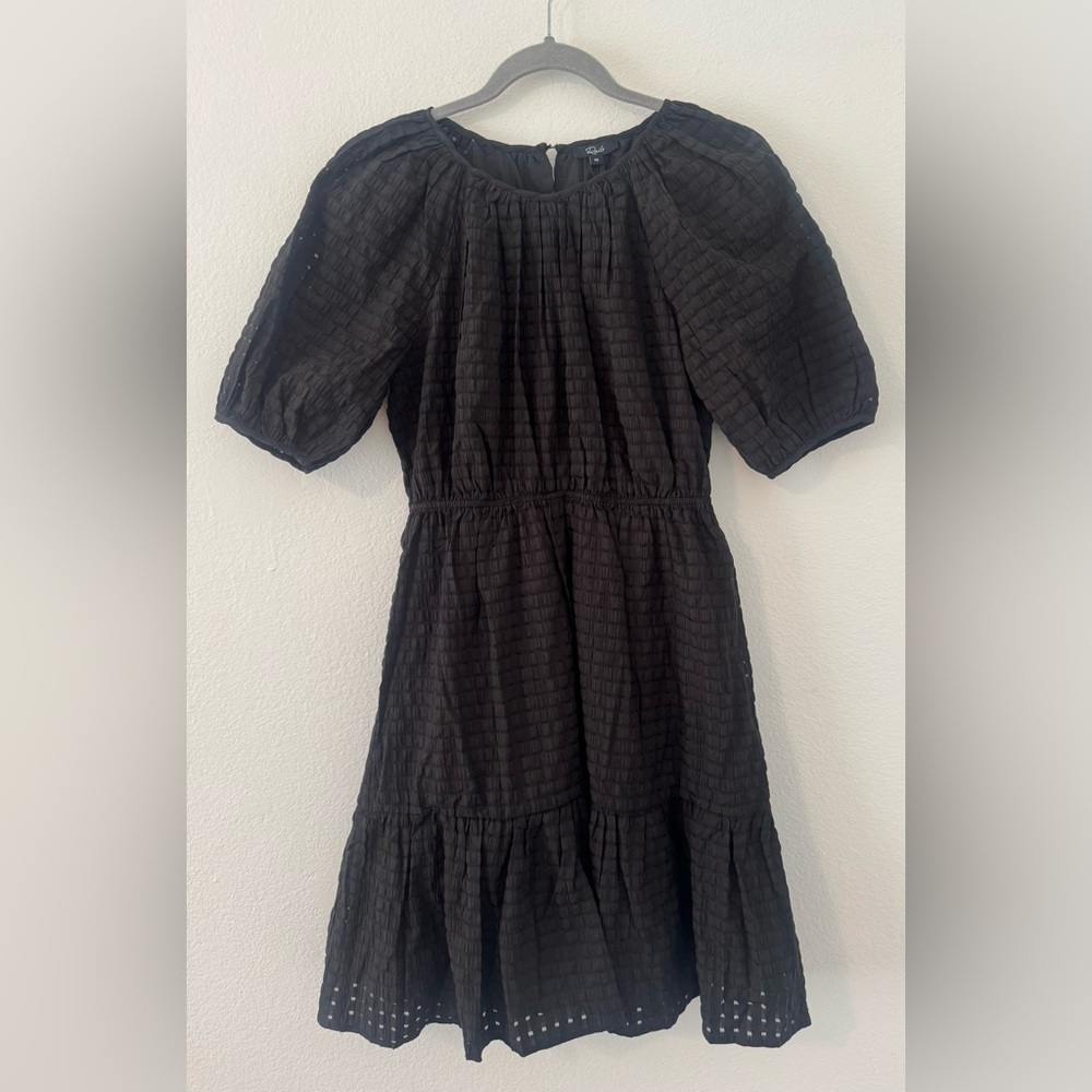 Rails Revolve Khloe Puff Sleeve Black Seersucker Dress Chic Classic NWT XS *FLAW